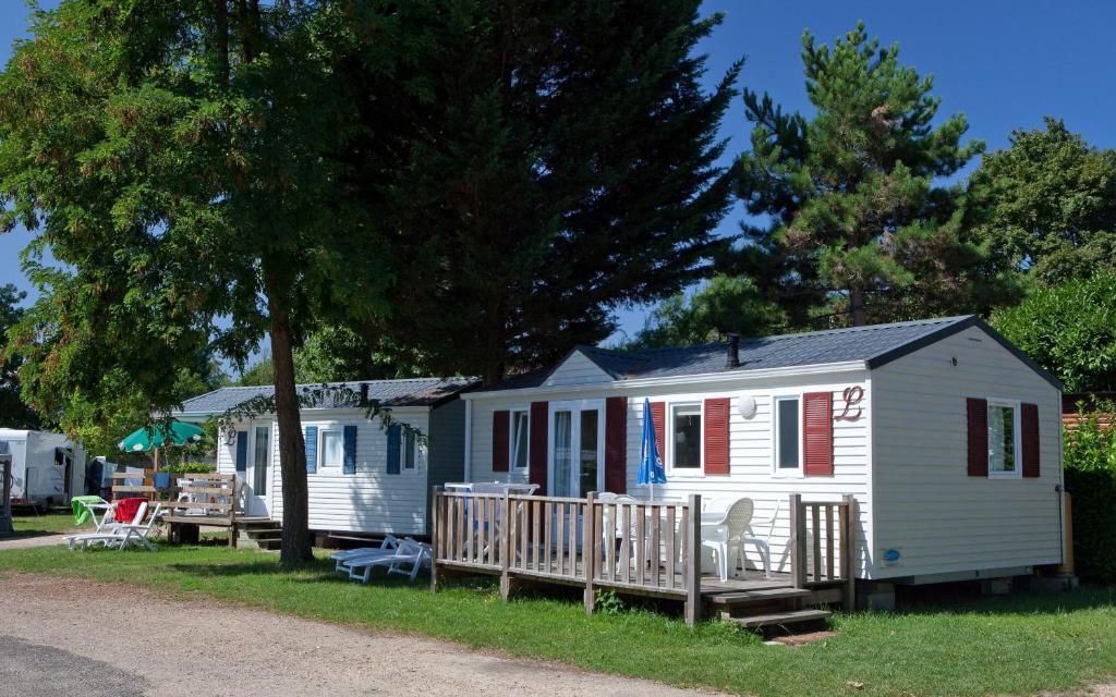 Camping La Belle Etoile Melun Bagian luar foto